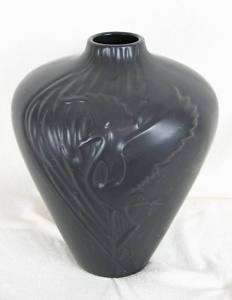 Lrg satin black vase Royal Haeger Pottery Heron Bird  