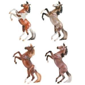    Breyer Traditional Where in the World is Pegasus? Toys & Games