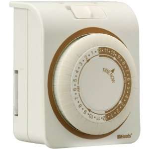  Woods 50005 Indoor 24 Hour Mechanical Outlet Timer with 
