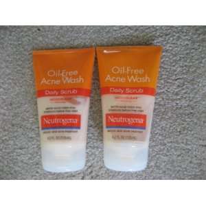  Neutrogena Oil Free Acne Wash Daily Scrub, 4.2 Ounce (Pack 