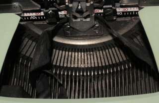 Remington Sperry Rand Streamliner Typewriter  