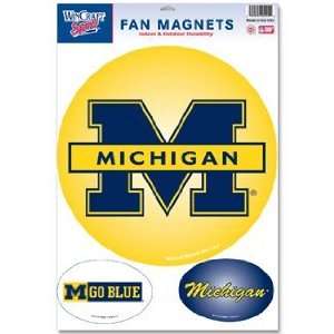  NCAA Michigan Wolverines Car Magnet Set