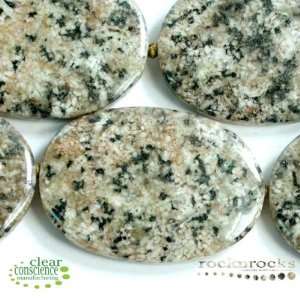   SPOTTED GRANITE 25X35MM PUFF OVAL GEM PENDANT