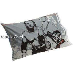 THIS IS A BRAND NEW WWE TWIN SIZE COMFORTER+++ MATCHING PILLOWCASE