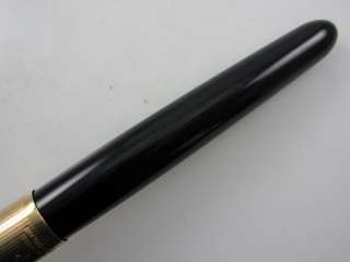 Vintage Parker 51 Fountain Pen   Black w/Gold Filled Cap * 