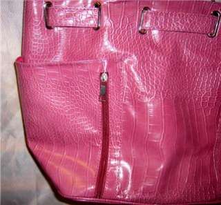 Sasha Handbags NY Wms Large Color Berry NWT Stylish  