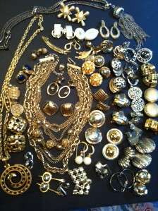 Huge Vintage Jewelry Lot ~ Signed ~ Many Sets ~ Nice Lot ~ View all 
