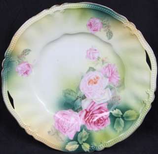 L244 RS PRUSSIA WREATH & STAR HD PAINTED ROSES HANDLED CAKE PLATE 