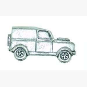  Pewter Pin Badge Transport Classic Car Land Rover