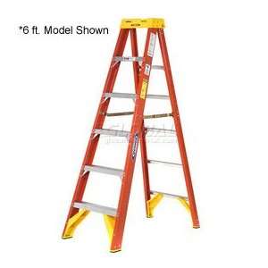  4 Fiberglass Step Ladder W/ Plastic Tool Tray