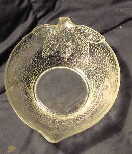 Crackle Glass Acorn Nut Bowl 7 x 9 Great Condition  