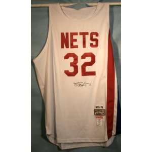 Autographed Julius Erving Uniform   NY Nets  Sports 