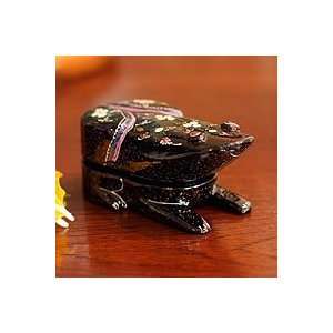    NOVICA Lacquered wood box, Good Luck Frog
