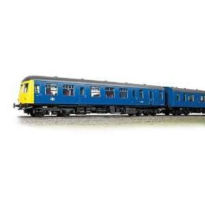  31 325 Class 105 2 Car Dmu Br Blue Yellow Ends