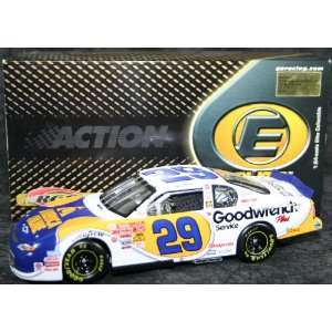  Kevin Harvick GM Goodwrench AOL 1/24 2001 Elite Toys 