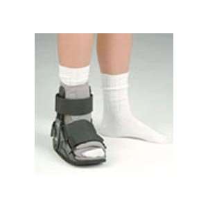  CSG53520 B Walker Leg/Foot Brace Pacesetter II Foam Med 
