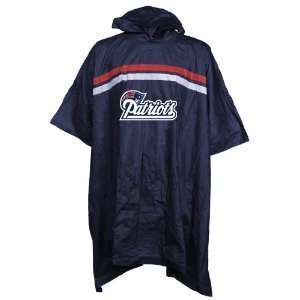  New England Patriots NFL Waterproof Hooded Rain Poncho 