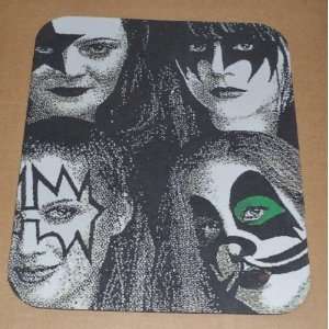  THE DONNAS Kiss COMPUTER MOUSE PAD
