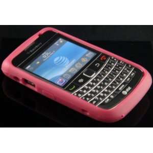   Silicone Skin Cover for Blackberry Bold 9700 (Onyx) + Screen Protector