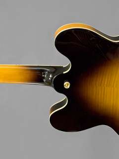 Highland Royal Classic HEG 520 Semi Hollowbody Electric Guitar  