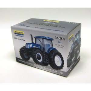  1/64 NH T7070 Tractor Of The Year in Maserati Blue 2010 