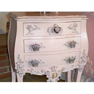  Little Queenie Night Stand