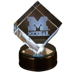   Michigan Wolverines 3 Inch Prismatic Cube with base