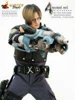 Sideshow Hot Toys Resident Evil 4 Leon S Kennedy   New Unopened MIB 