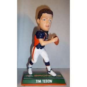 Tim Tebow Denver Broncos Bobblehead (Ready to Pass)  