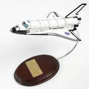  Space Shuttle Orbiter Discovery Desktop Wood Model 