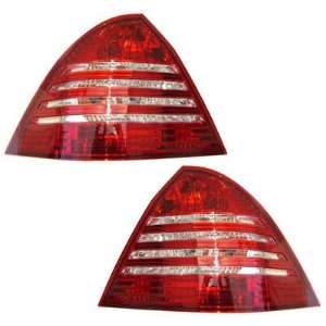  2001 2004 MERCEDES C240 PAIR OF TAIL LIGHTS (RIGHT & LEFT 
