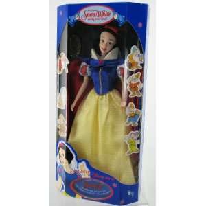  Disney Princess Snow White Doll  Exclusive 
