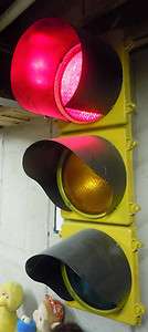 Vtg 4 Three Light Traffic Signal, Yellow & Black over Cast 