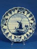 d605 Windmill on 9¾ HANDPAINTED DELFT BLUE WALL PLATE  