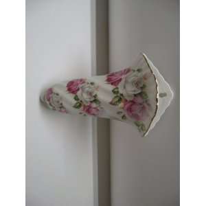  Pink & White Rose Trio Gold Trimmed Wall Pocket