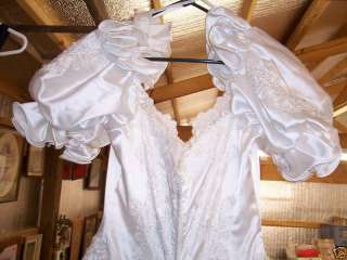 VINTAGE ALFRED ANGELO WEDDING DRESS  