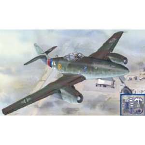   Messerschmitt Me262A1a/Avia S92 Fighter (Plastic Models) Toys & Games