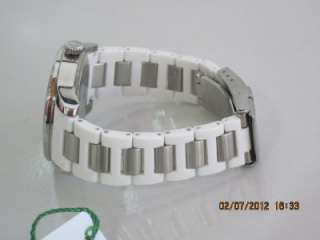 Lacoste Womens White Plastic Bracelet Crystal White Dial Advantage 