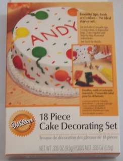 Wilton 18 Piece Cake Decorating Set  