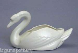 Vintage Bauer Pottery USA Cal Art Ray Murray Ivory Swan  