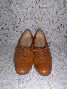 Womens British Tan SALVATORE FERRAGAMO Dress Shoes Size 6.5  