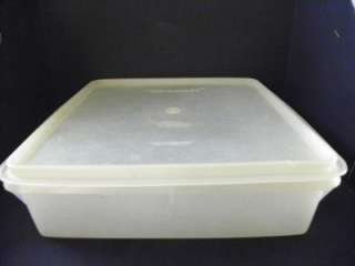 Vintage Tupperware Square Container Lid Snack Stor NICE  