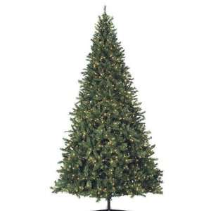   0231   10 Foot Winchester Pine   Green   Clear Lights