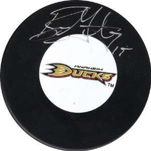 Ryan Getzlaf Anaheim Ducks Autographed Hockey Puck  Sports 