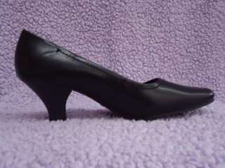 NEW GEORGE Womens Heels Pumps Shoes Size 6.5 M 11 M  