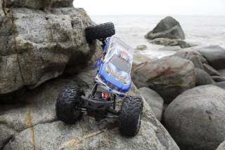 Rockslide Super Crawler Truck works with a battery pack already 