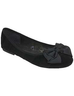   entityTypeproduct,entityNameFaux suede pleated ballet flats
