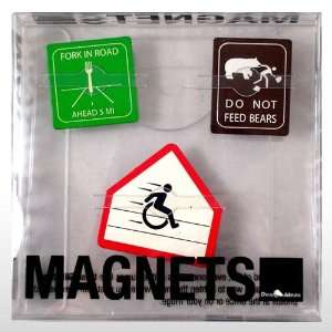  Silly Signs Magnets Set/3 Do Not Feed Bears Toys & Games