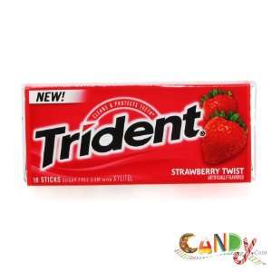Trident Layers Strawberry Twist 8 Count Grocery & Gourmet Food