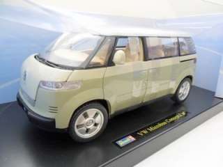 REVELL 1/18 08431 VW MICROBUS CONCEPT CAR GREEN 4009803084312  